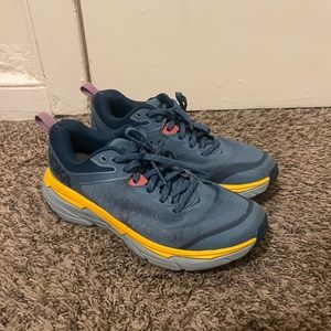 Hoka Clifton 9